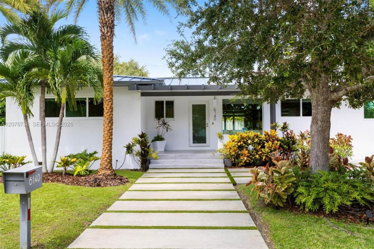 6140 SW 65th Ave, South Miami, FL 33143 Photo