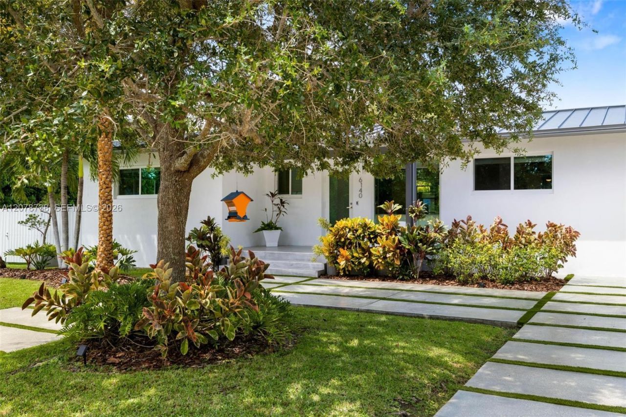 6140 SW 65th Ave, South Miami, FL 33143 Photo