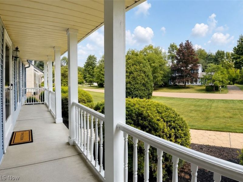 9786 Hocking Street NW, Massillon, OH 44646 Photo 2