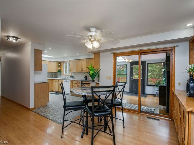 9786 Hocking Street NW, Massillon, OH 44646 Photo 3
