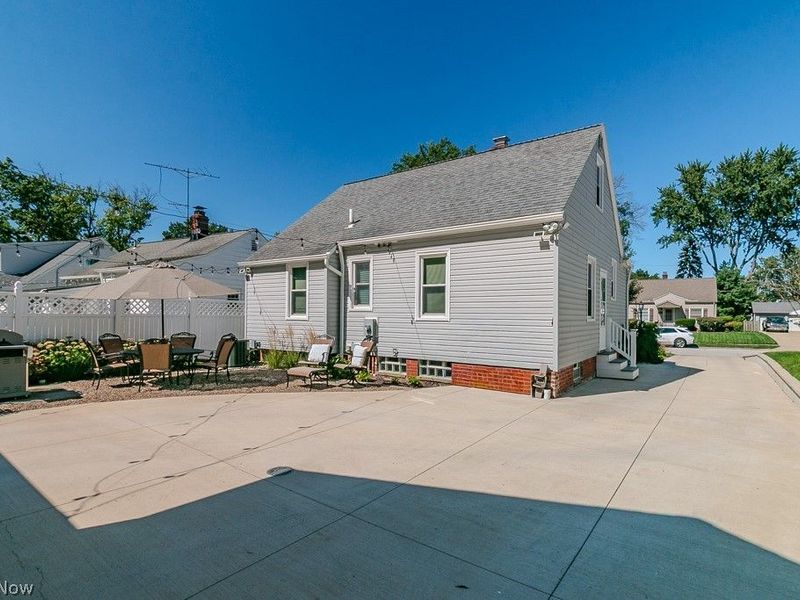 37616 Jordan Drive, Willoughby, OH 44094 Photo 27