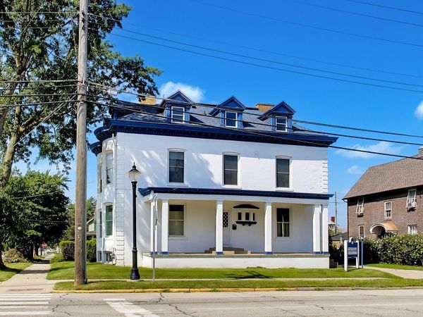 831 Washington Street , Michigan City, IN 46360