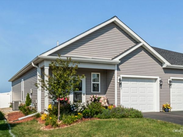 477 S Preston Street , Cortland, IL 60112