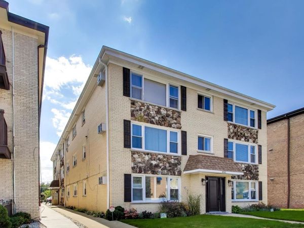 6460 N Northwest Highway , Unit 101, Chicago, IL 60631