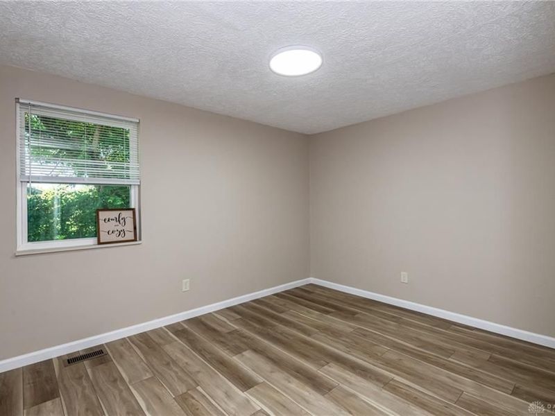 7615 Pomeranian Drive, Huber Heights, OH 45424 Photo 19