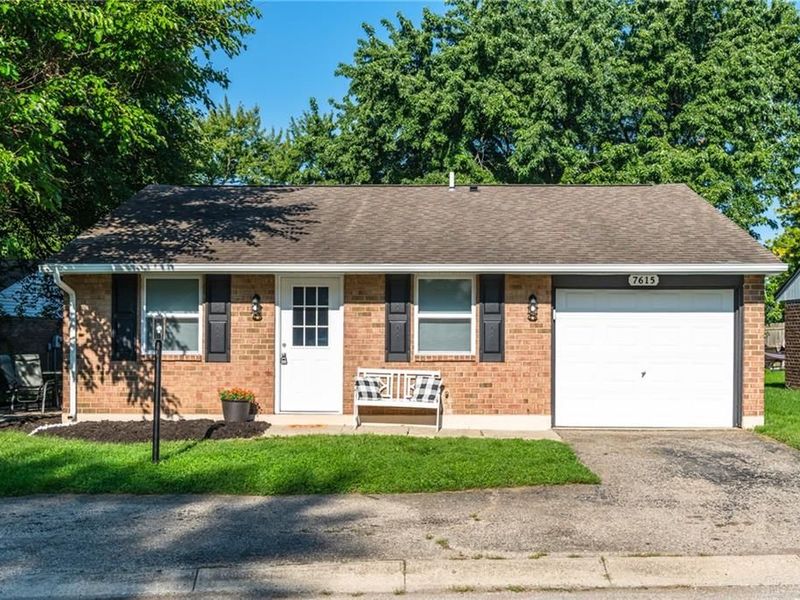 7615 Pomeranian Drive, Huber Heights, OH 45424 Photo 33