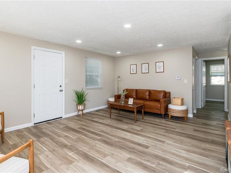 7615 Pomeranian Drive, Huber Heights, OH 45424 Photo 5