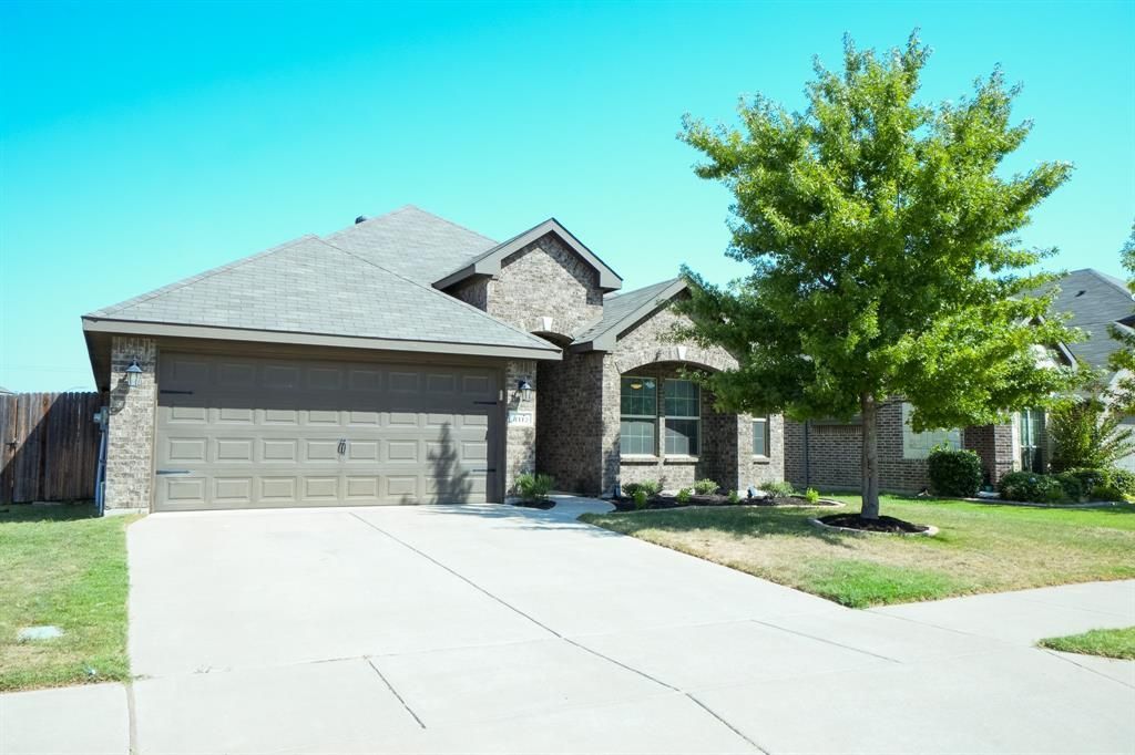 4112 Sweet Clover Lane, Fort Worth, TX 76036 Main Photo