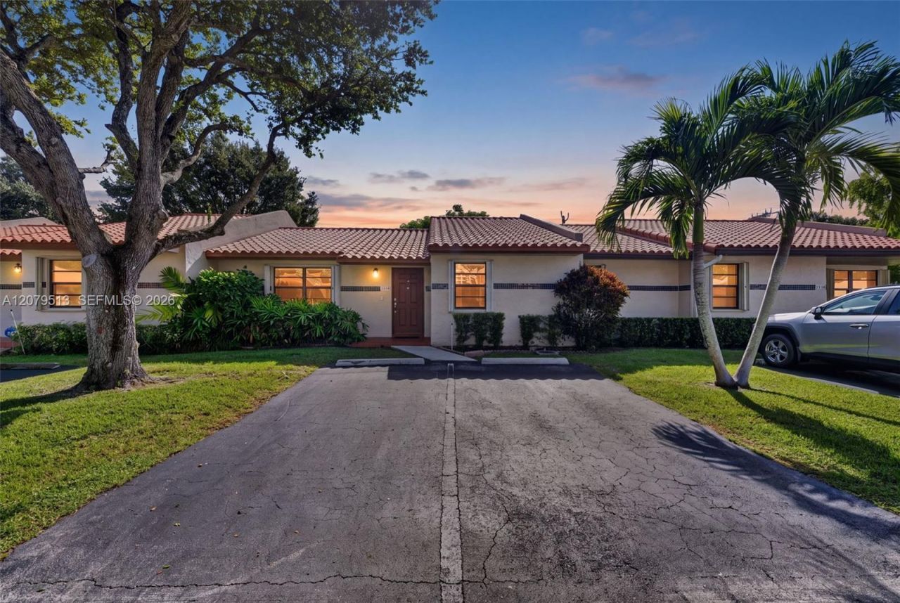 5736 SW 112th Ter, Cooper City, FL 33330 Photo