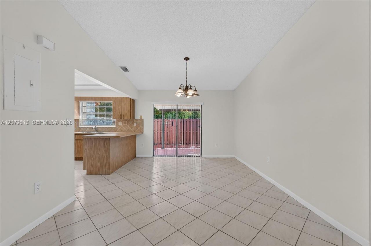 5736 SW 112th Ter, Cooper City, FL 33330 Photo