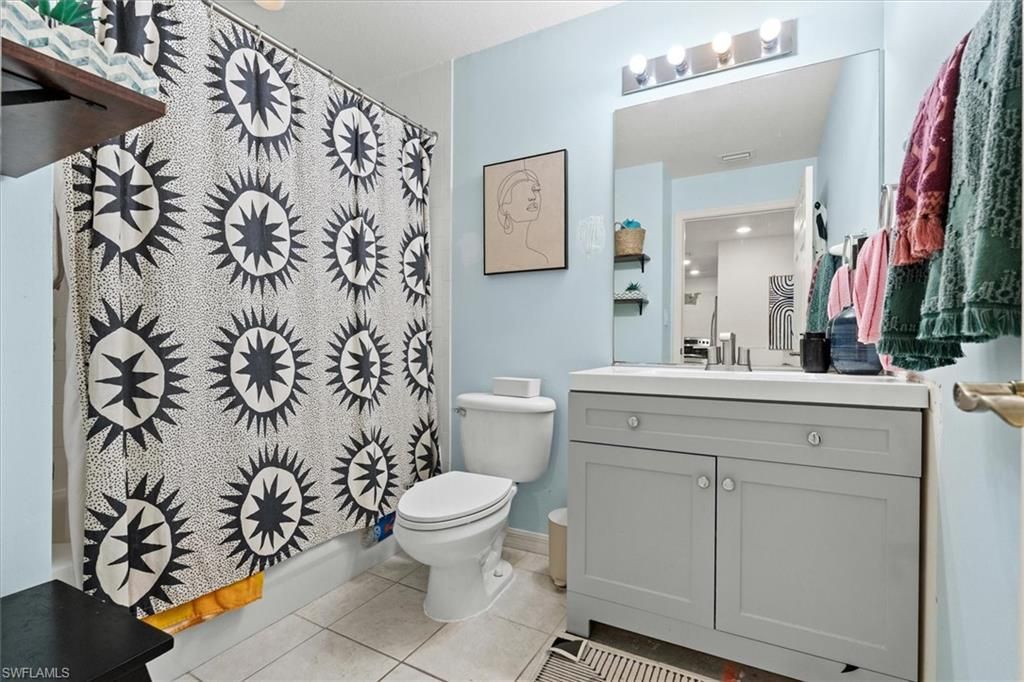 4420 Botanical Place Cir, Unit 402, Naples, FL 34112 Photo