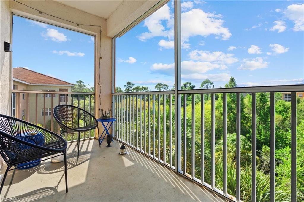 4420 Botanical Place Cir, Unit 402, Naples, FL 34112 Photo