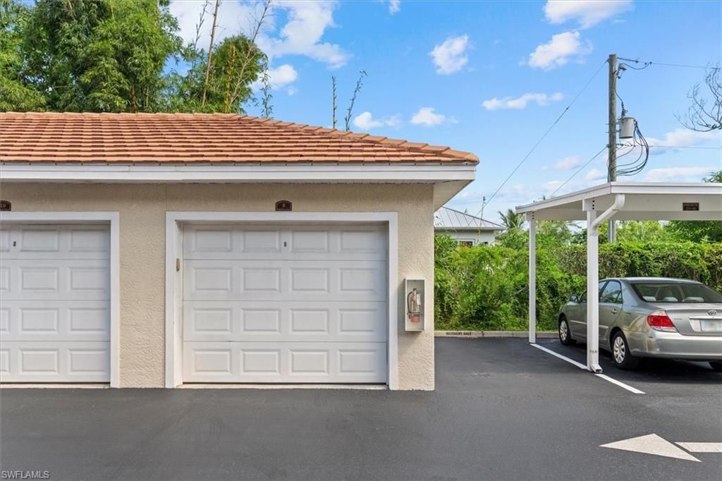 4420 Botanical Place Cir, Unit 402, Naples, FL 34112 Photo
