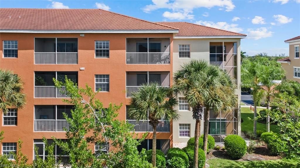 4420 Botanical Place Cir, Unit 402, Naples, FL 34112 Photo