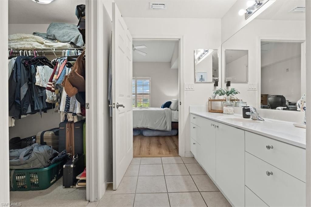 4420 Botanical Place Cir, Unit 402, Naples, FL 34112 Photo
