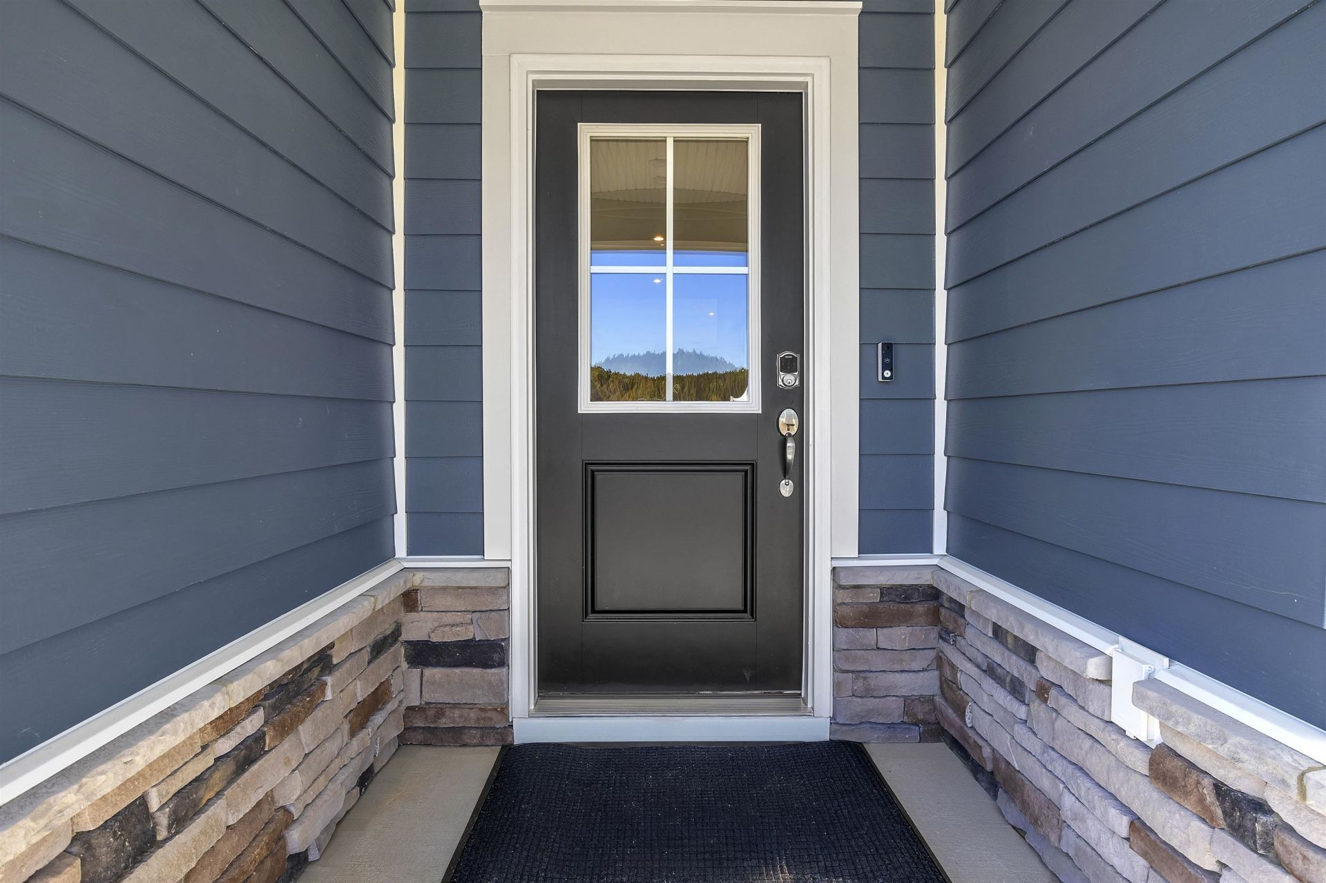 155 Avery Woods Dr.  Photo 5