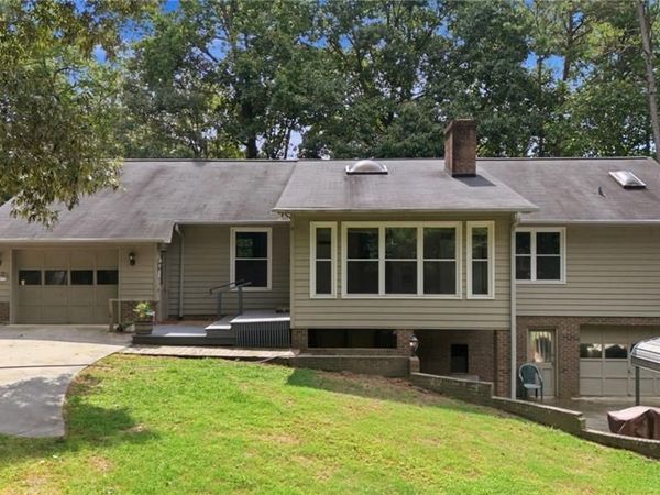 100 Brandon Court , Lexington, NC 27295