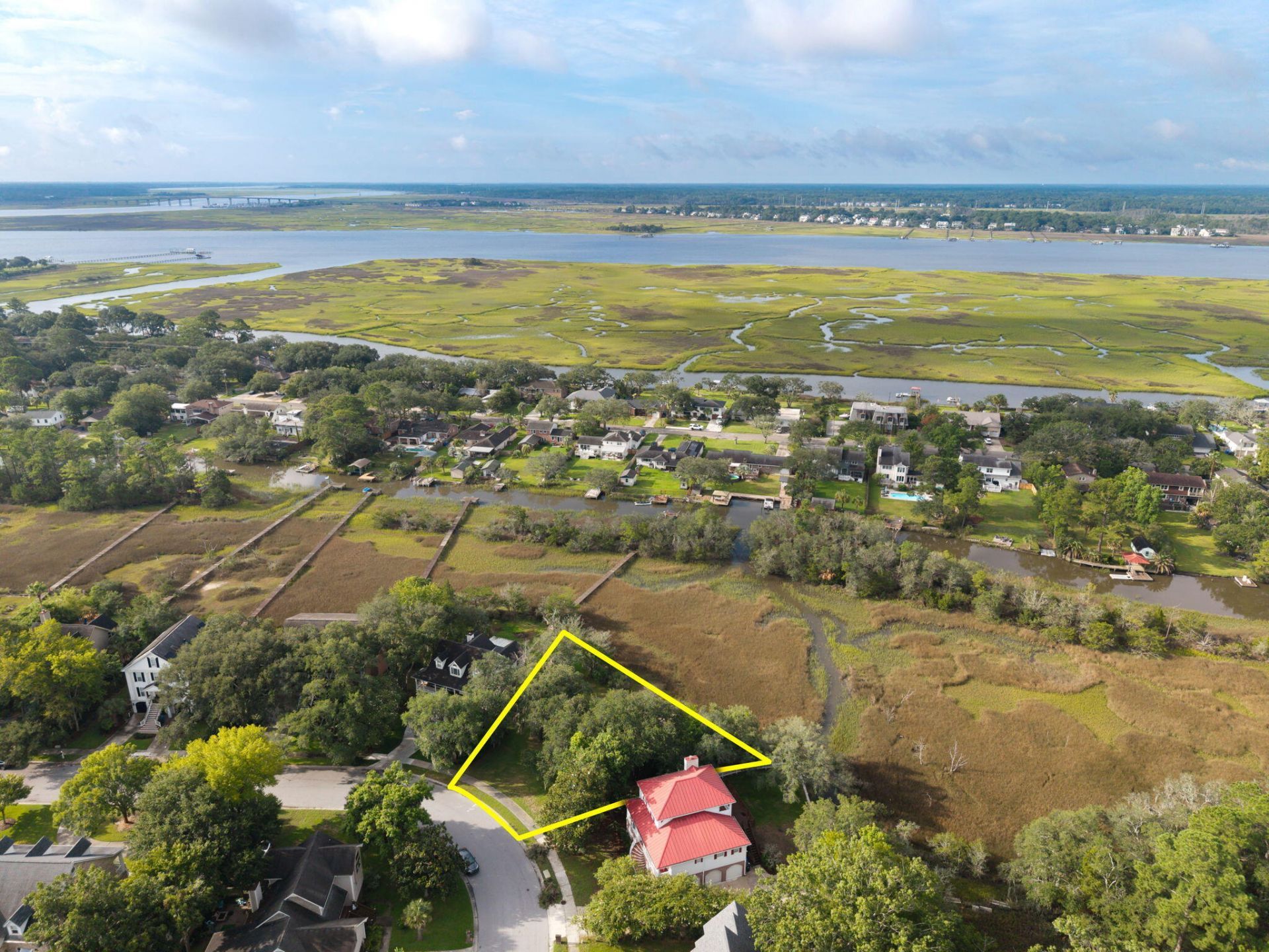 217 Marsh Oaks Drive Photo 1