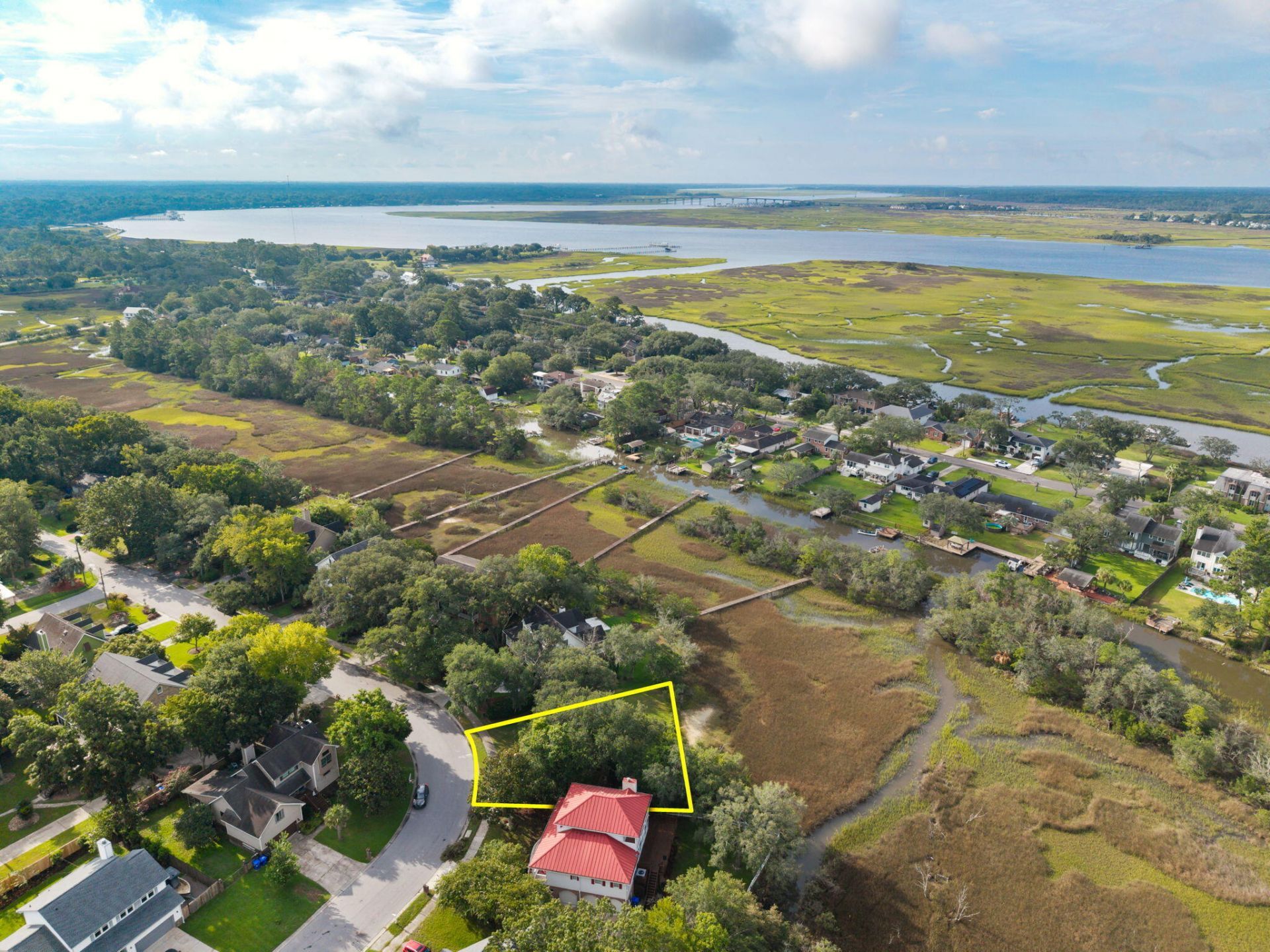 217 Marsh Oaks Drive Photo 4