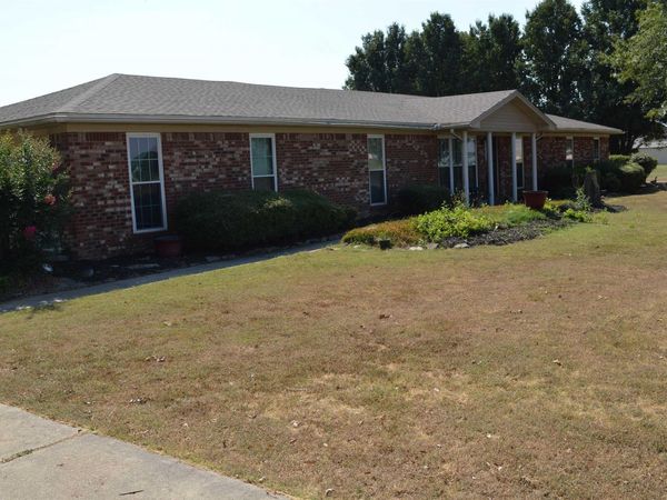 2802 Nestle Way , Jonesboro, AR 72401