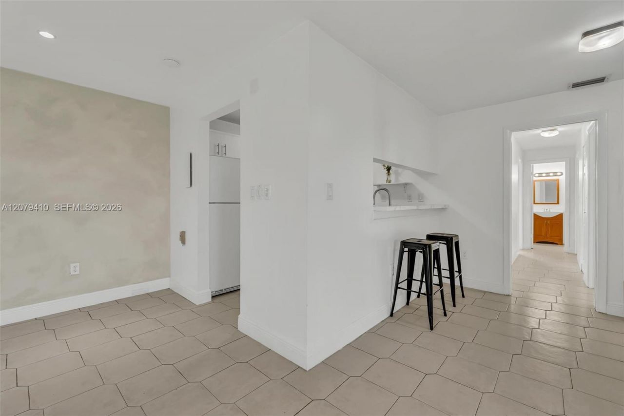 15470 SW 82nd Ln , Unit 332, Miami, FL 33193 Photo