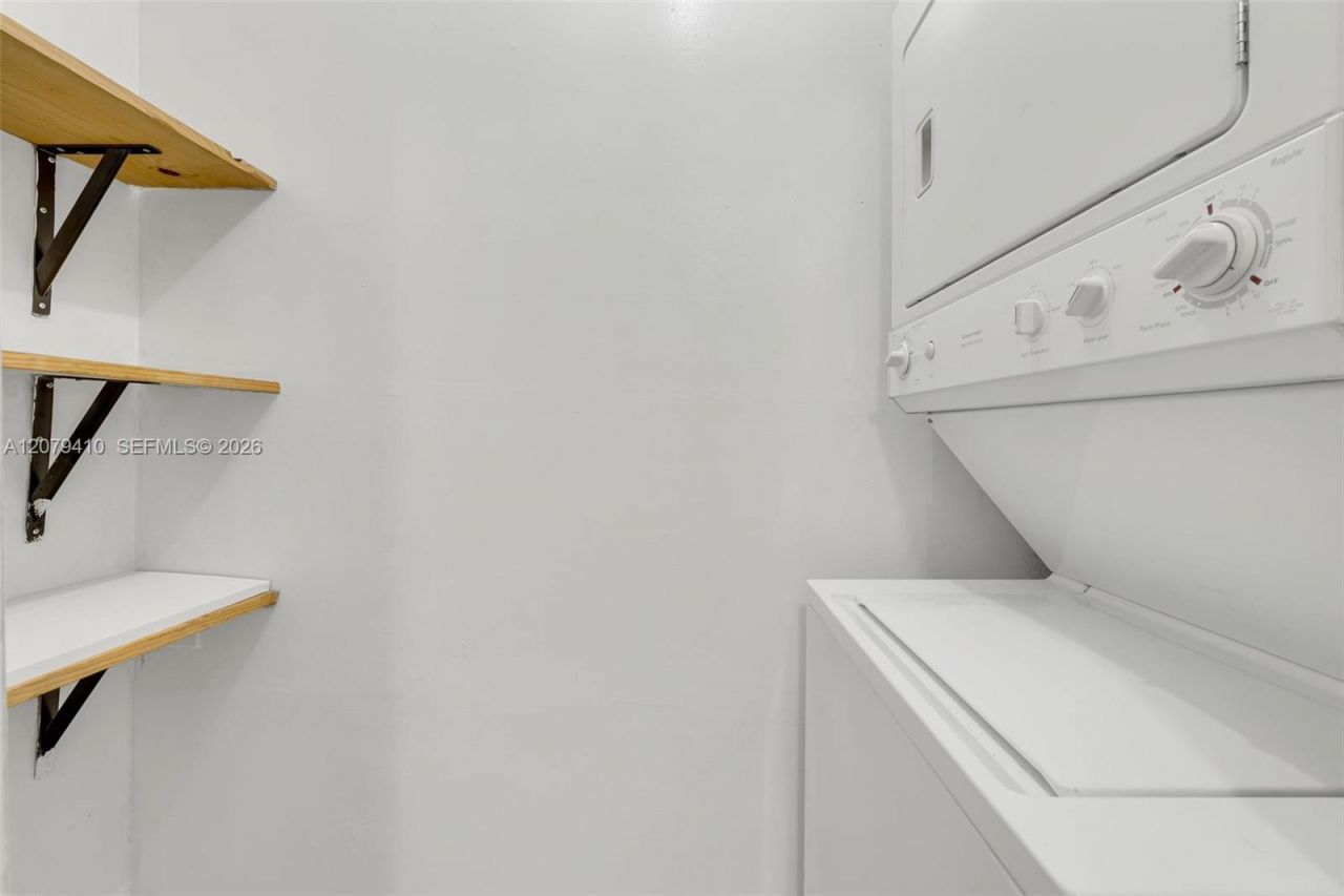 15470 SW 82nd Ln , Unit 332, Miami, FL 33193 Photo