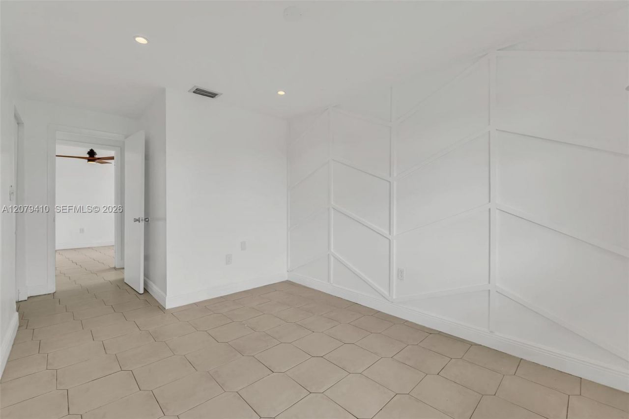 15470 SW 82nd Ln , Unit 332, Miami, FL 33193 Photo