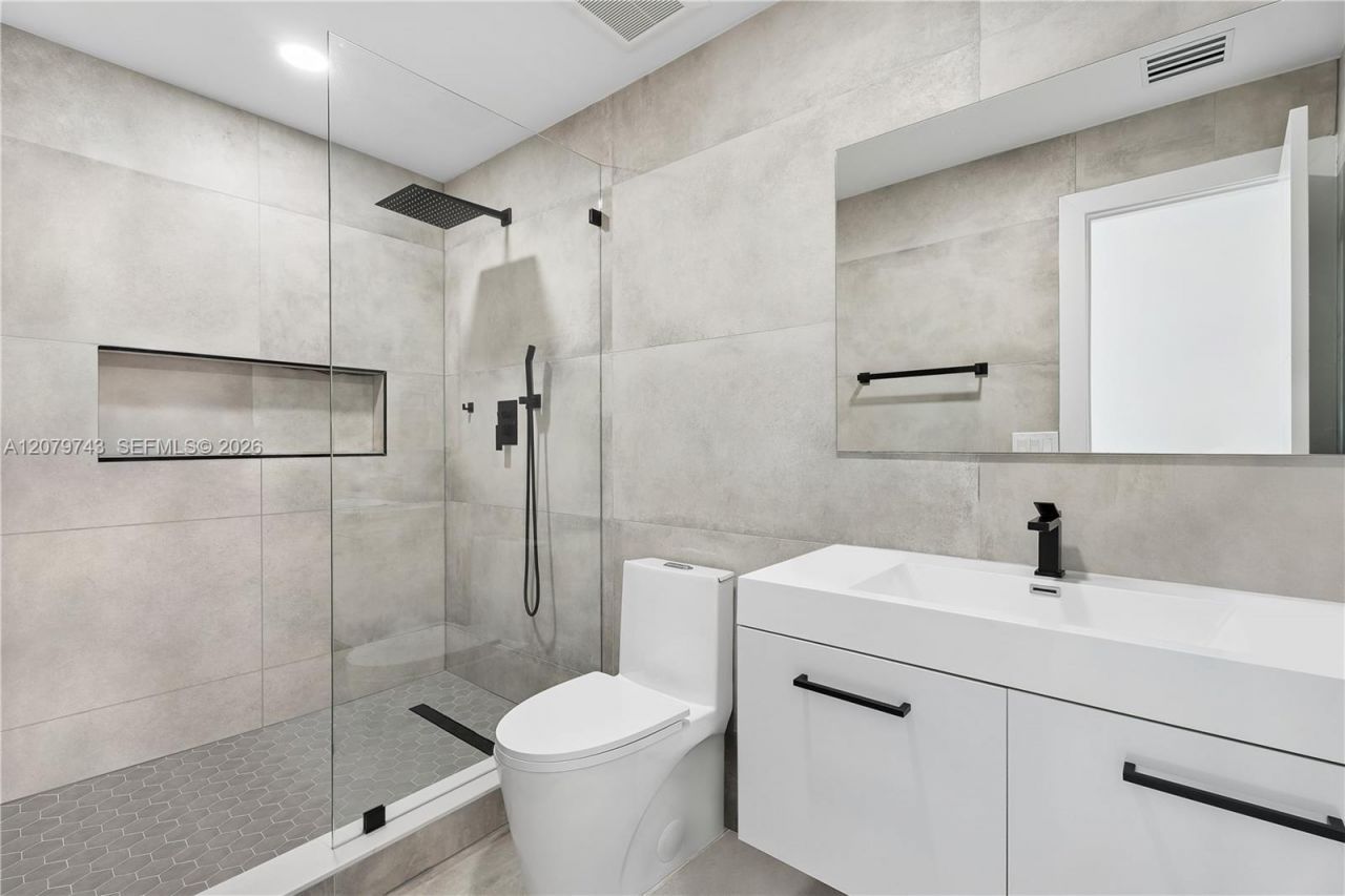 620 NW 98th Ave , Pembroke Pines, FL 33024 Photo