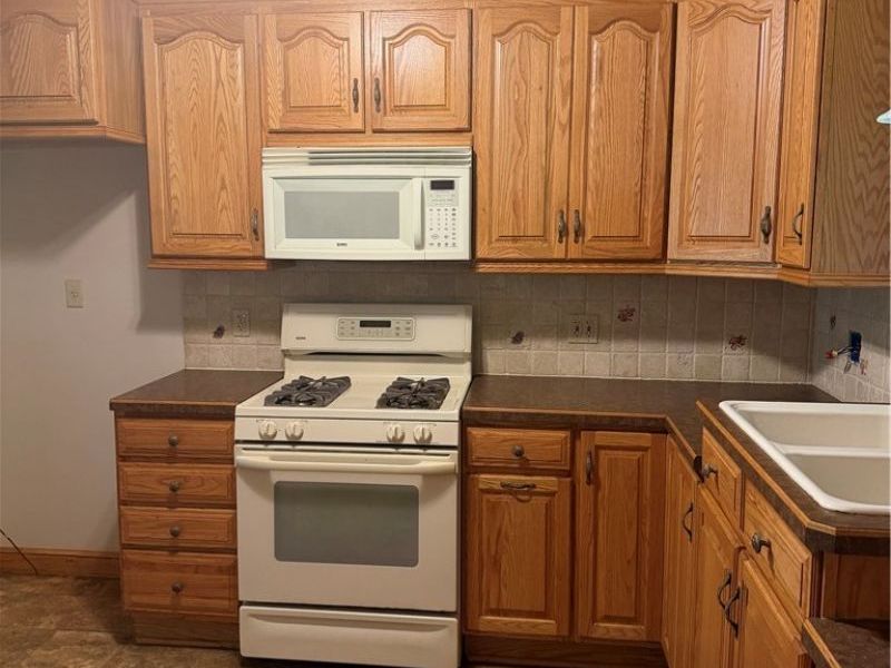 888 Danmead Avenue, Akron, OH 44305 Photo 6