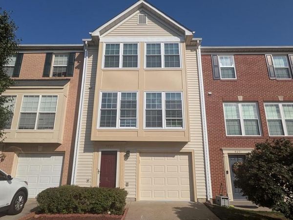 9233 JESSICA DRIVE, MANASSAS PARK, VA 20111