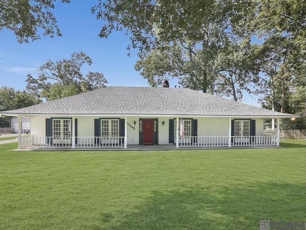 18202 Sheridane Ct, Greenwell Springs, LA 70739
