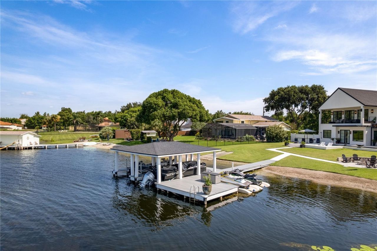 692 Gladwin Avenue, Fern Park, FL 32730 Photo