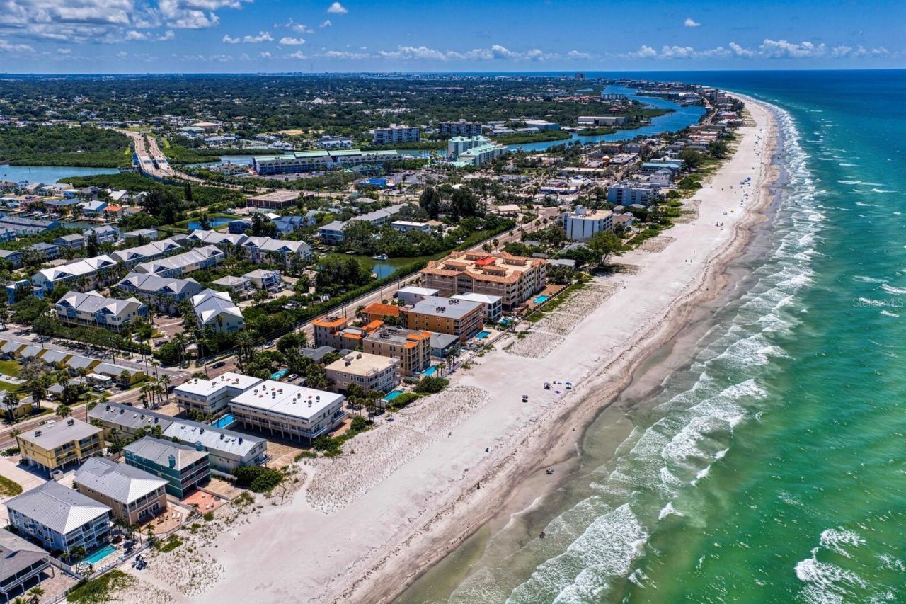 105 Haven Beach Drive, Indian Rocks Beach, FL 33785 Photo