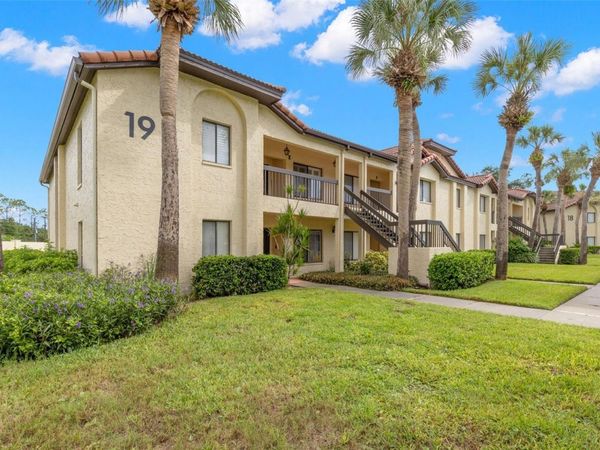 1801 E LAKE ROAD, Unit 19D, PALM HARBOR, FL 34685