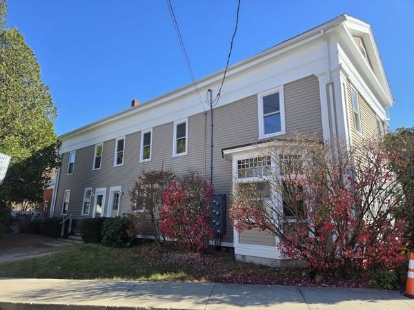 15 South Main Street, Unit B, Williamsburg, MA 01039