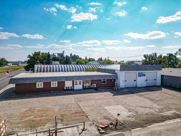 102 8TH Avenue , Langdon, ND 58249
