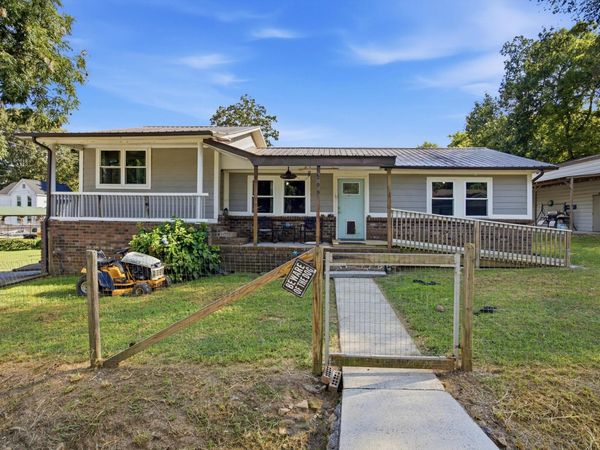 209 Owens Street, Sequatchie, TN 37374