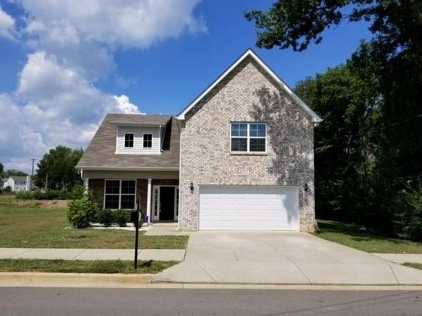 752 Pin Oak Dr , Antioch, TN 37013