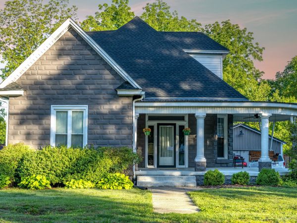 312 S Church St , Adams, TN 37010