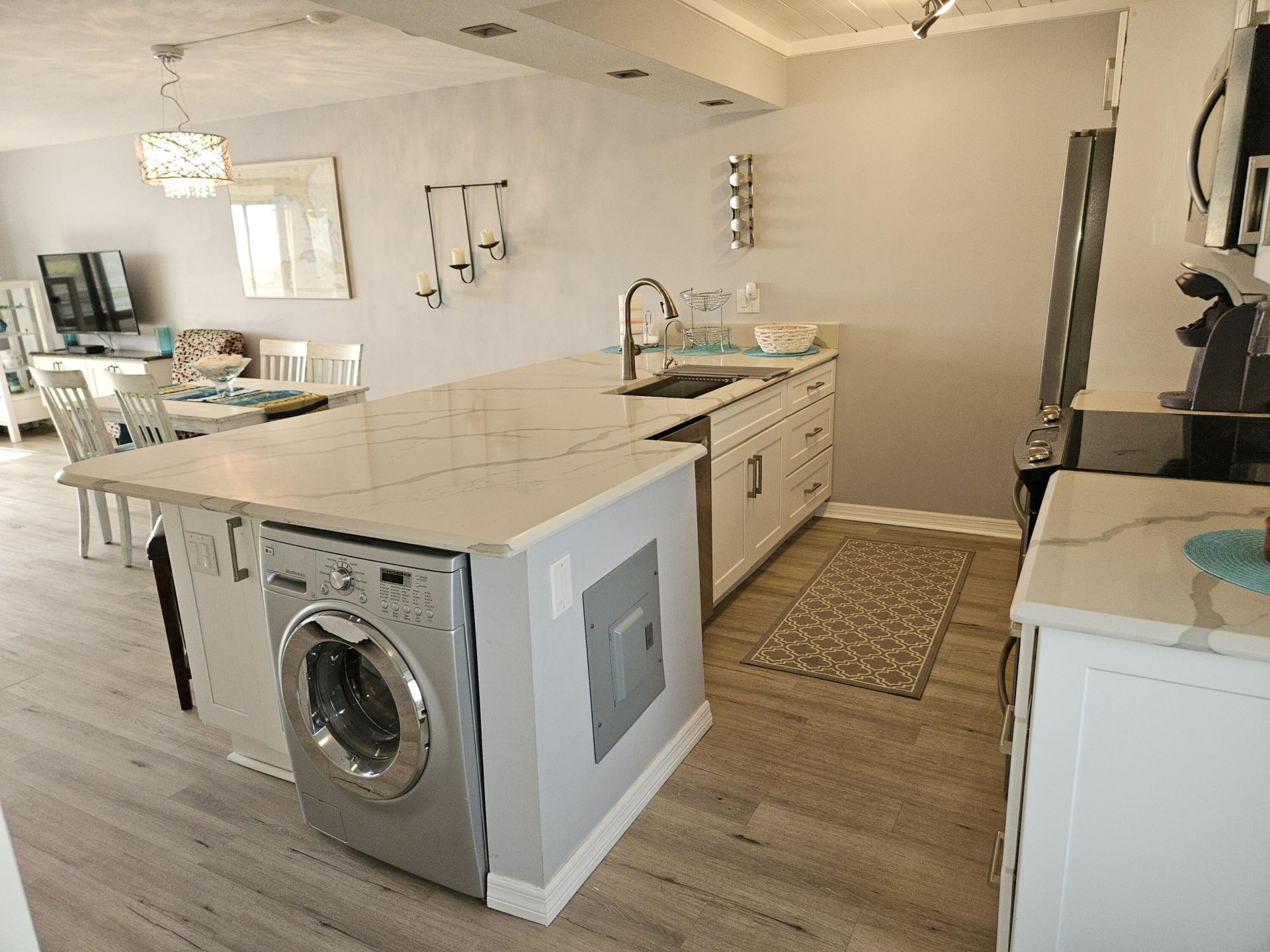 1357 NE Ocean Boulevard, Unit 411, Stuart, FL 34996 Photo