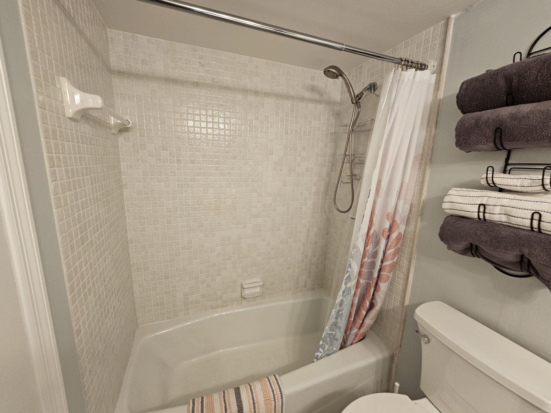 1357 NE Ocean Boulevard, Unit 411, Stuart, FL 34996 Photo