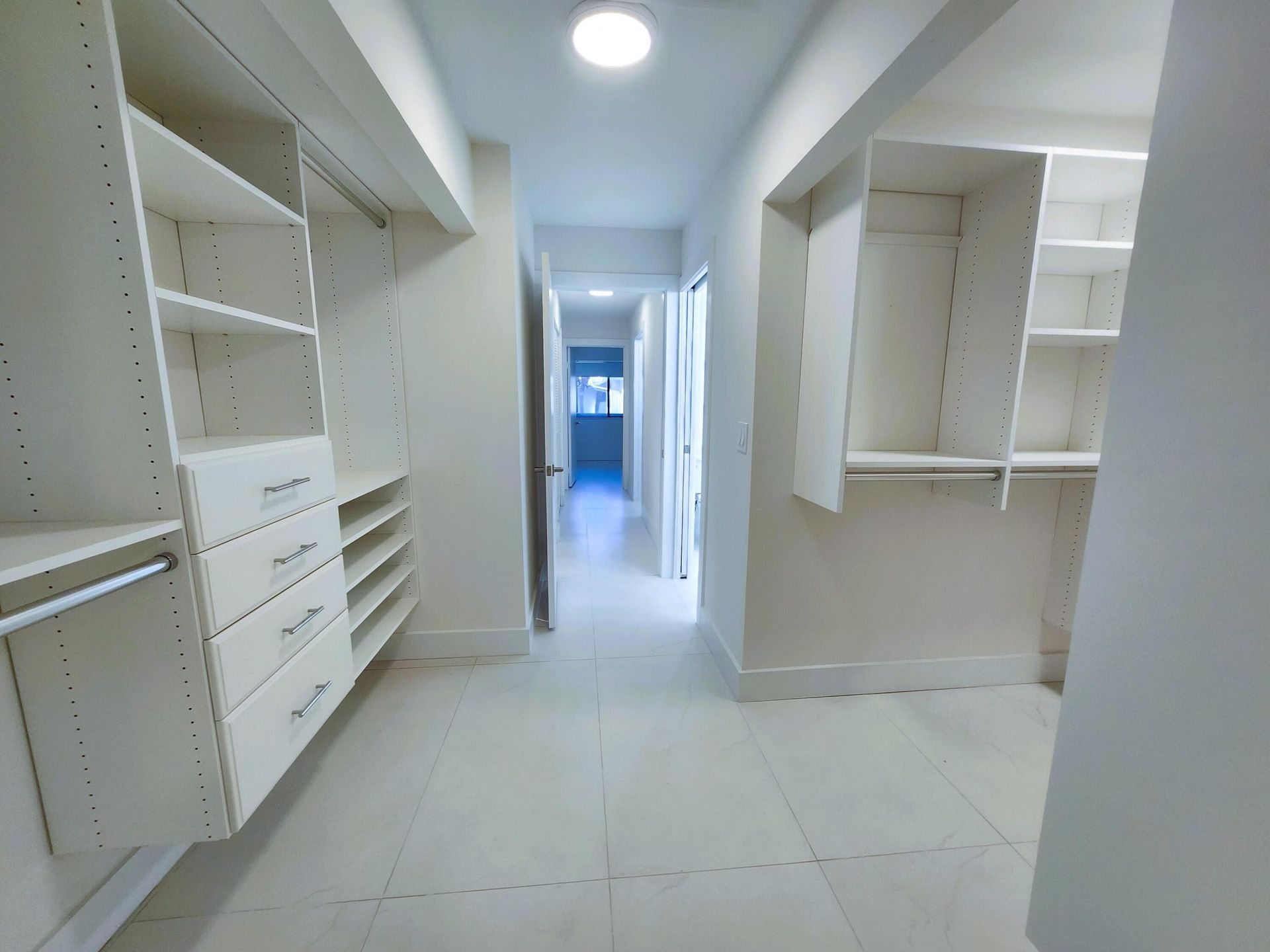 30 Pelican Pointe Drive, Unit 201, Delray Beach, FL 33483 Photo