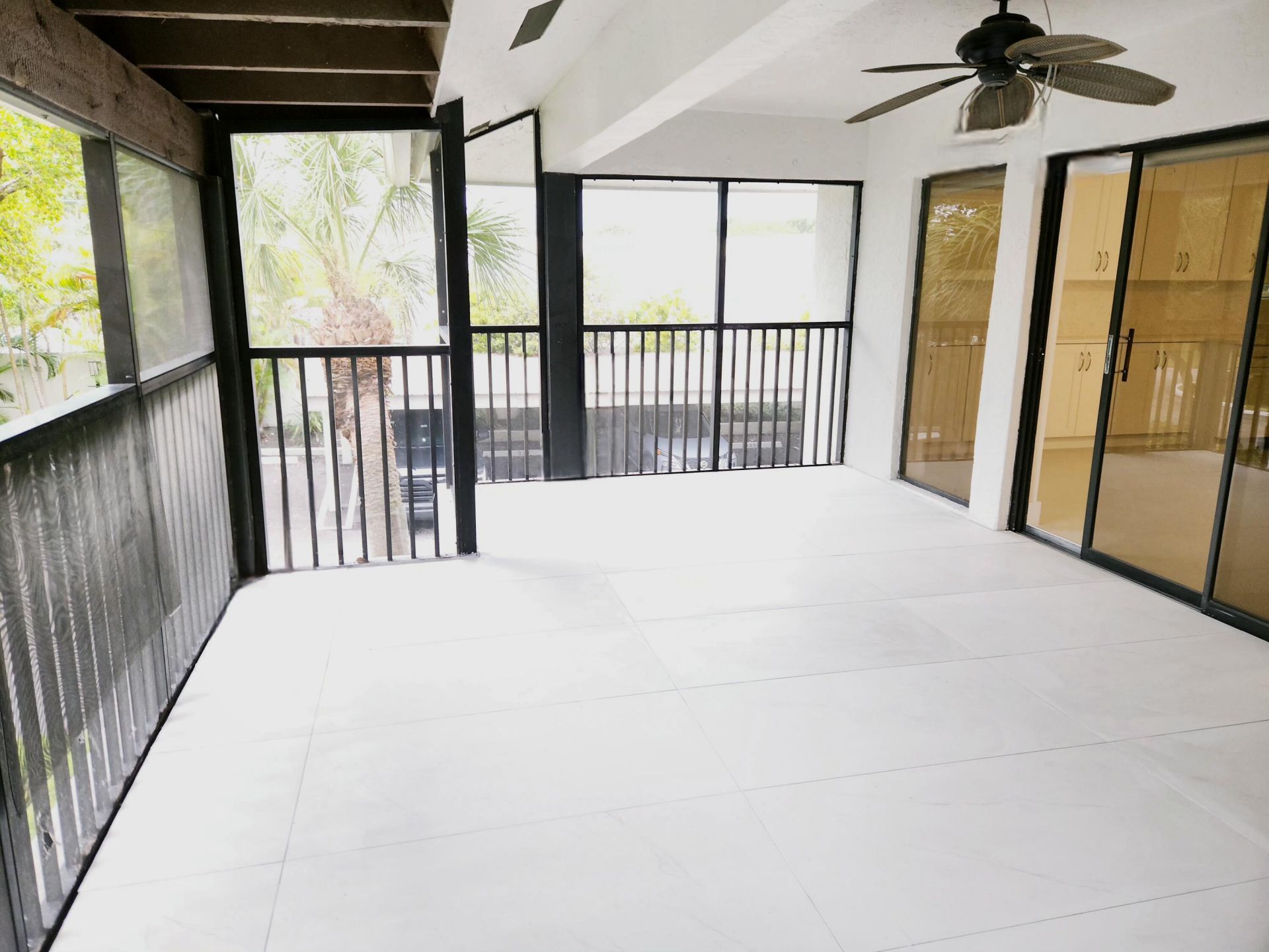 30 Pelican Pointe Drive, Unit 201, Delray Beach, FL 33483 Photo