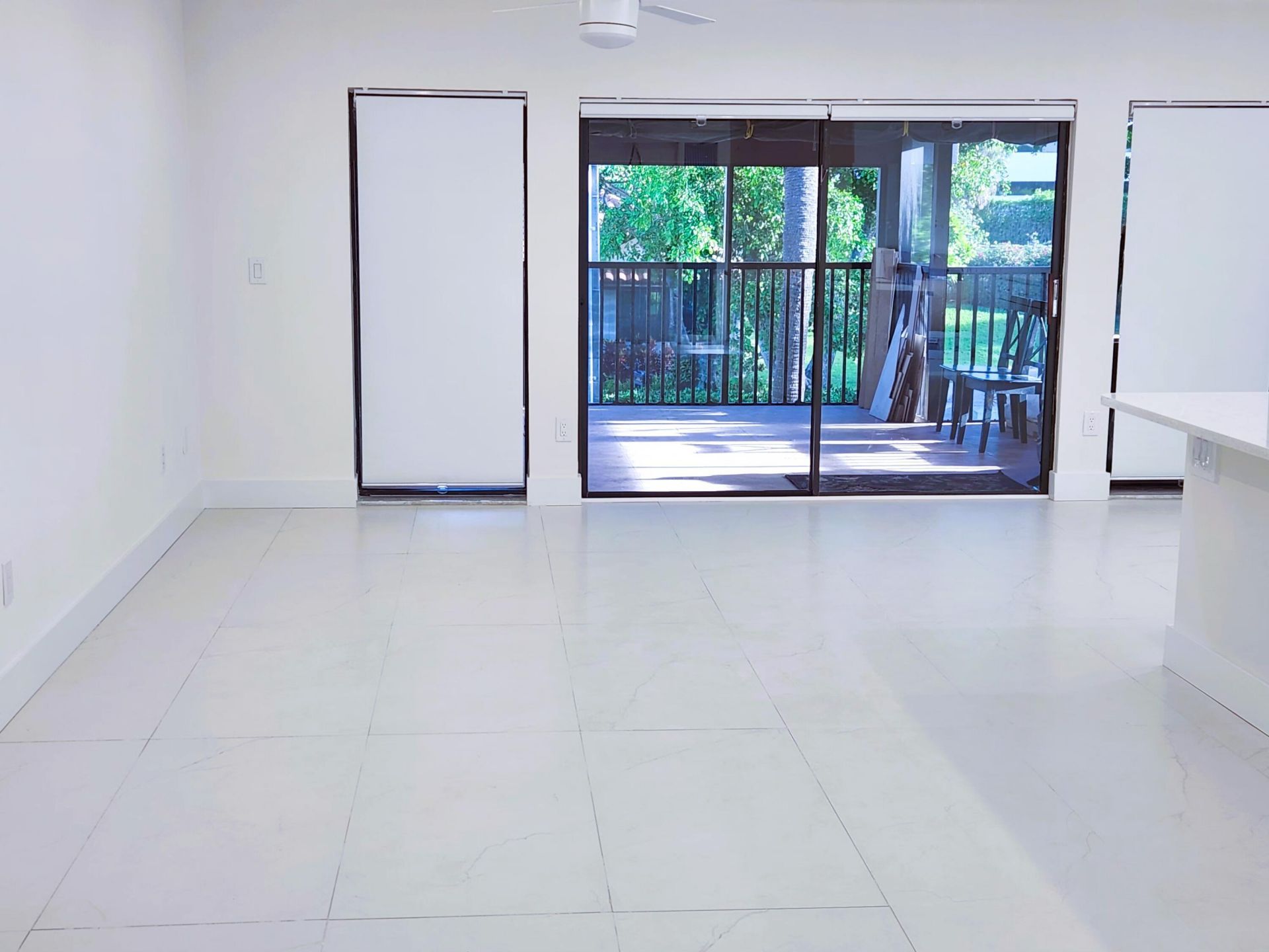 30 Pelican Pointe Drive, Unit 201, Delray Beach, FL 33483 Photo