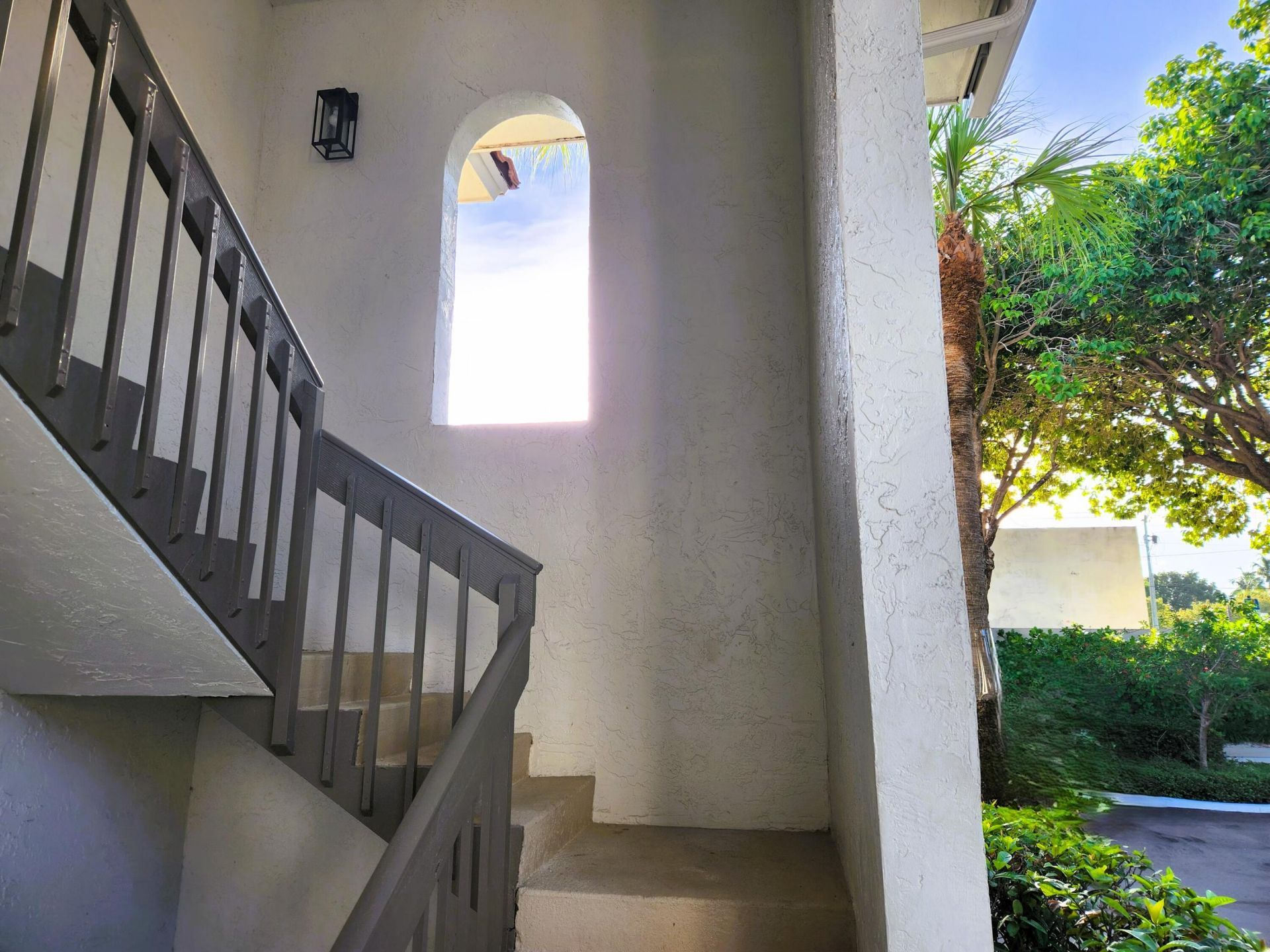 30 Pelican Pointe Drive, Unit 201, Delray Beach, FL 33483 Photo