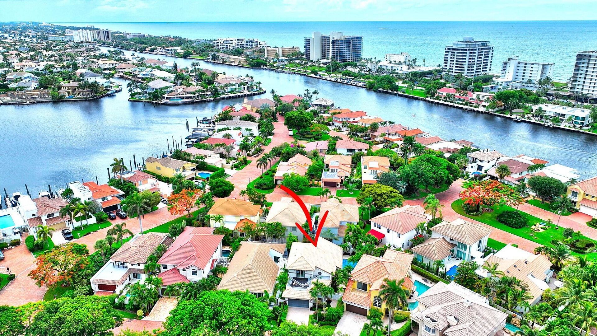 30 Pelican Pointe Drive, Unit 201, Delray Beach, FL 33483 Photo