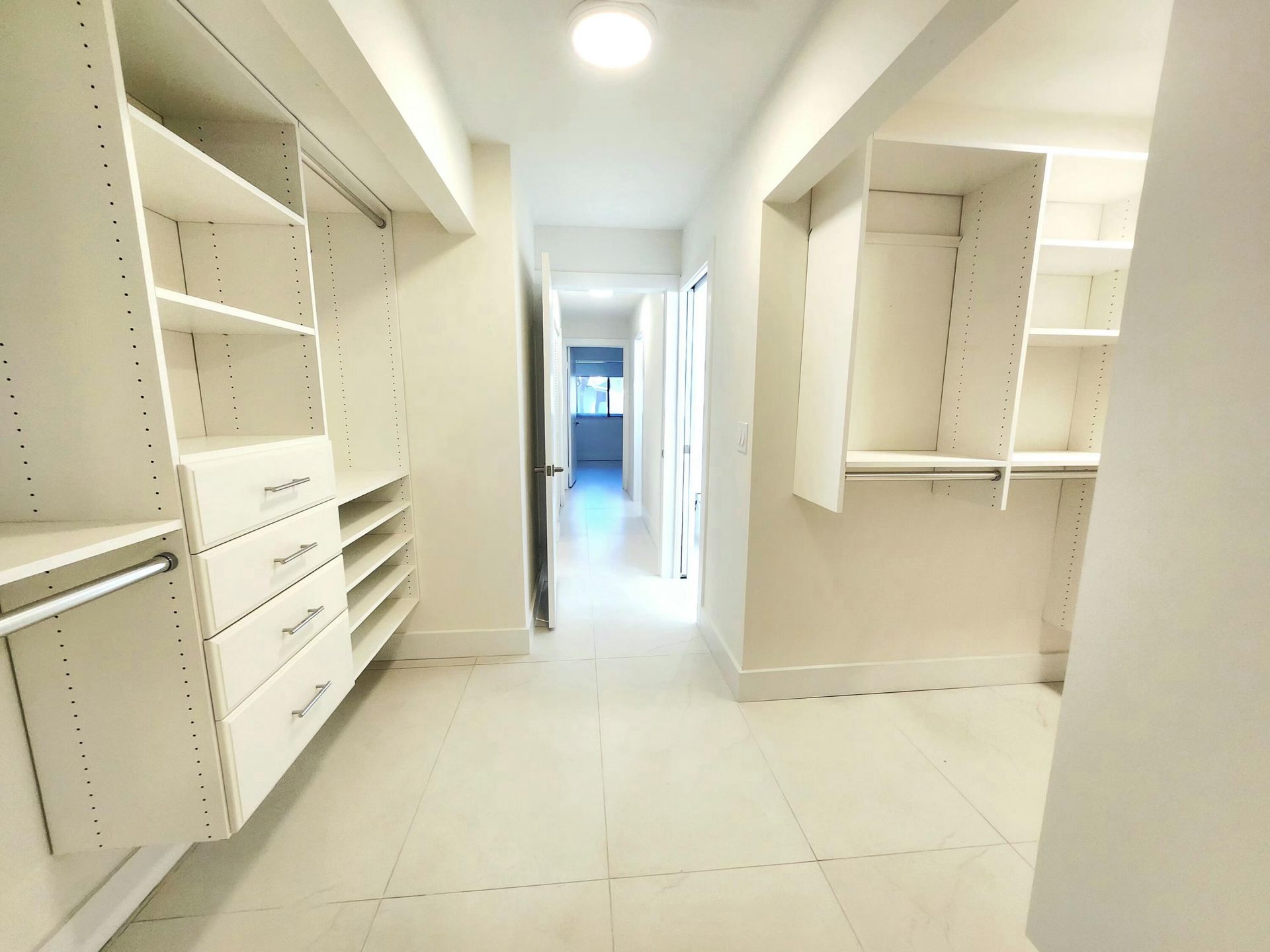 30 Pelican Pointe Drive, Unit 201, Delray Beach, FL 33483 Photo