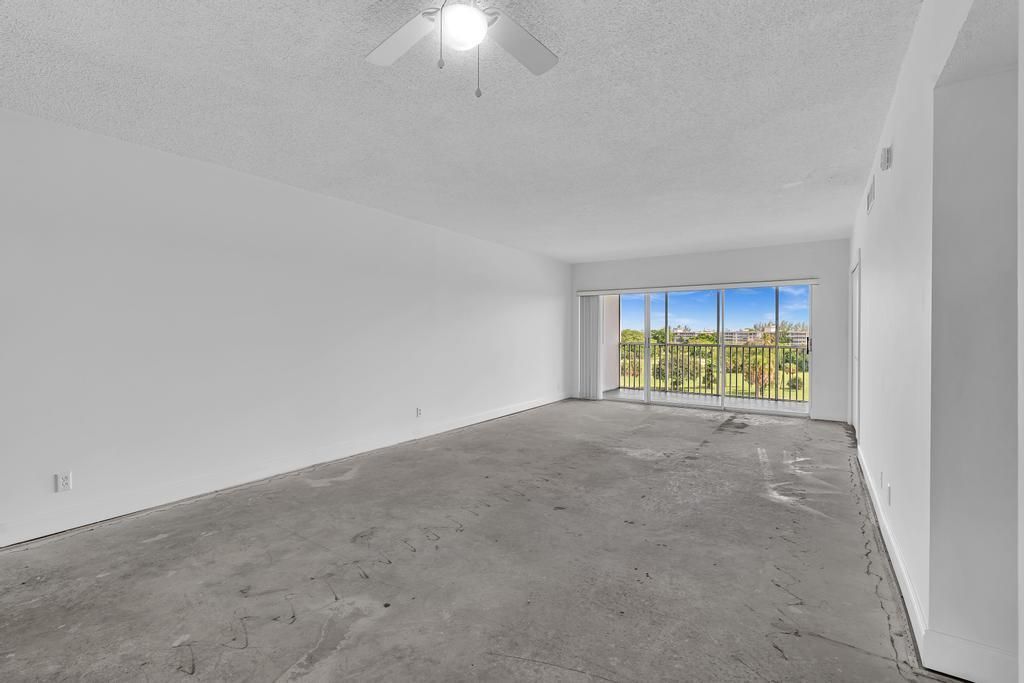 2950 N Palm Aire Drive, Unit 607, Pompano Beach, FL 33069 Photo