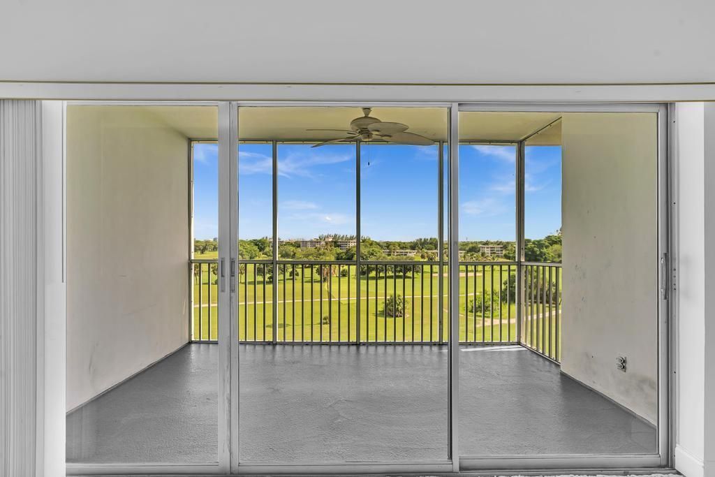 2950 N Palm Aire Drive, Unit 607, Pompano Beach, FL 33069 Photo