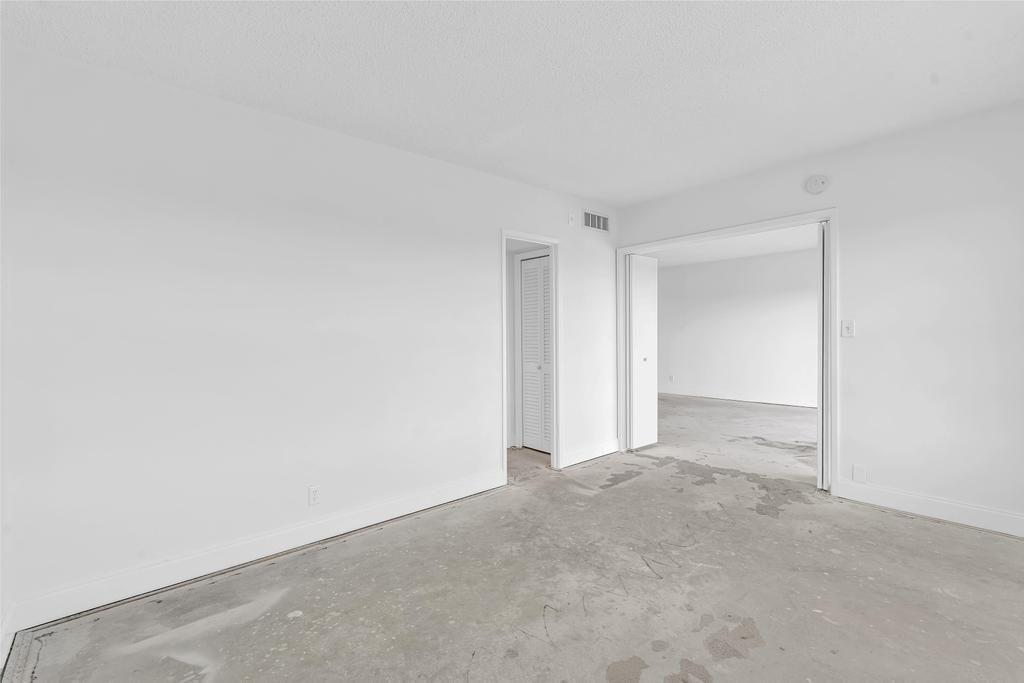 2950 N Palm Aire Drive, Unit 607, Pompano Beach, FL 33069 Photo